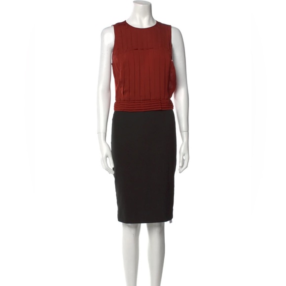 L'AGENCE Dresses & Skirts - NWT L’AGENCE pleated crew neck front color block midi length dress